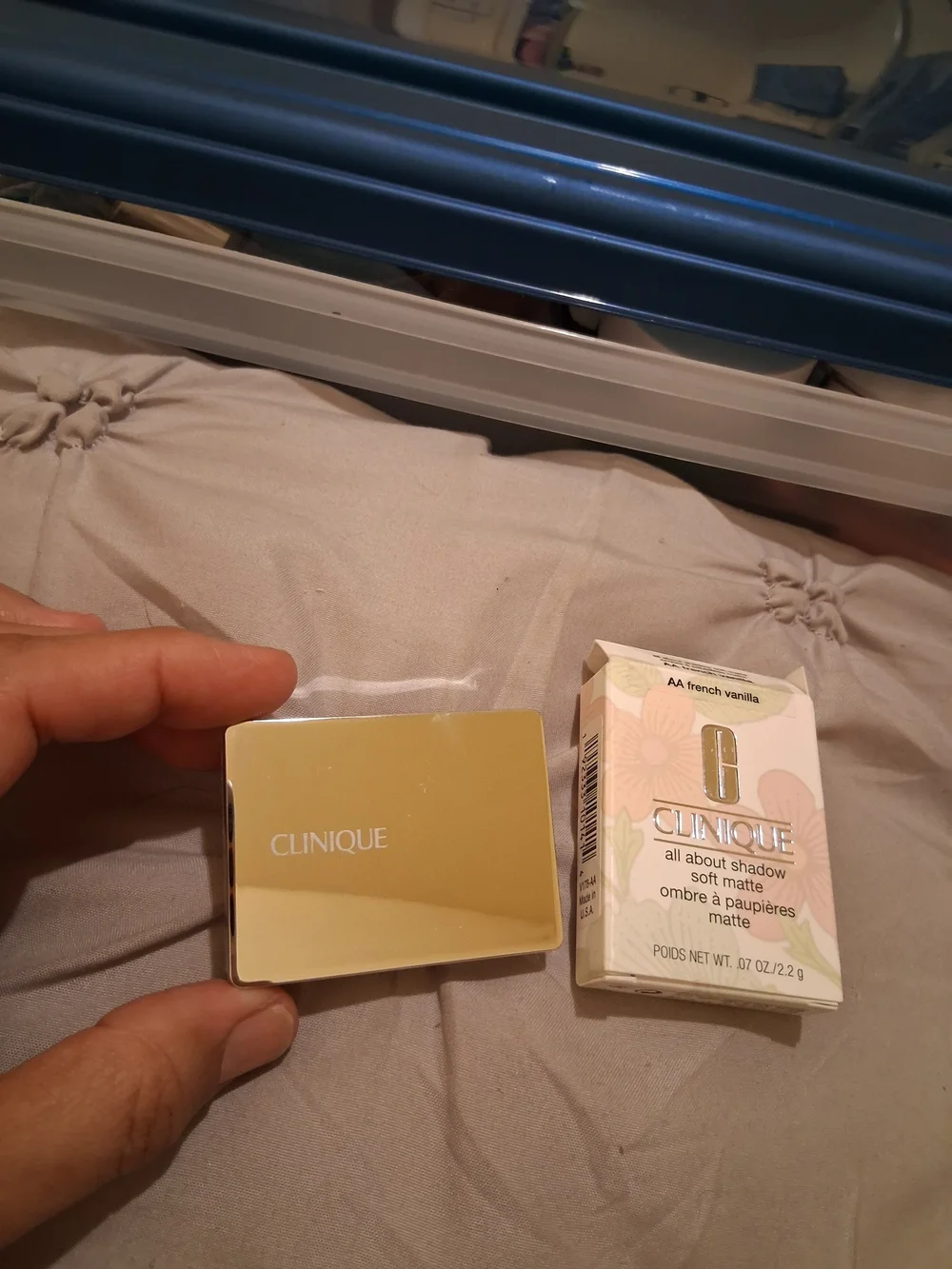 Clinique All About Shadow Soft Matte Eyeshadow - AA French Vanilla